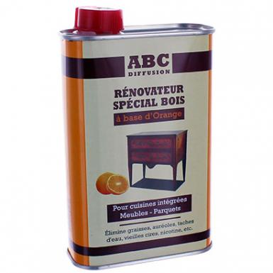 ABC à l'orange pour l'entretien des meubles en bois de la maison.